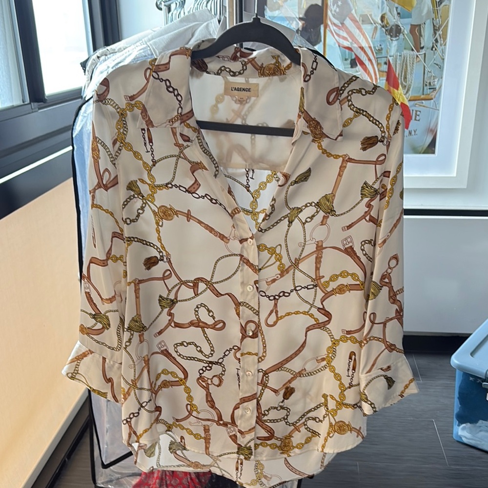 L'AGENCE Dani 3/4 Sleeve Button Down Silk Shirt